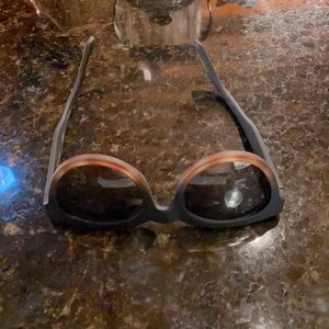 Tom’s Solaflex women’s sunglasses.